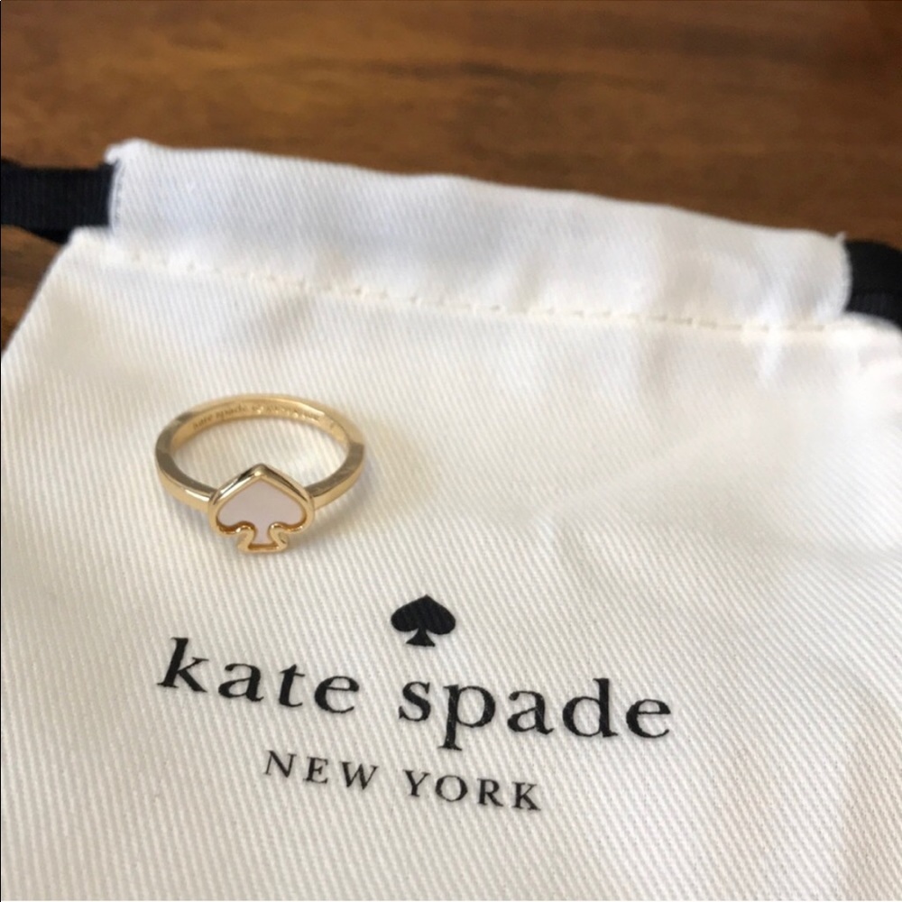 Kate Spade Mother of Pearl Ring Size 7 NWOT - Picture 1 of 4